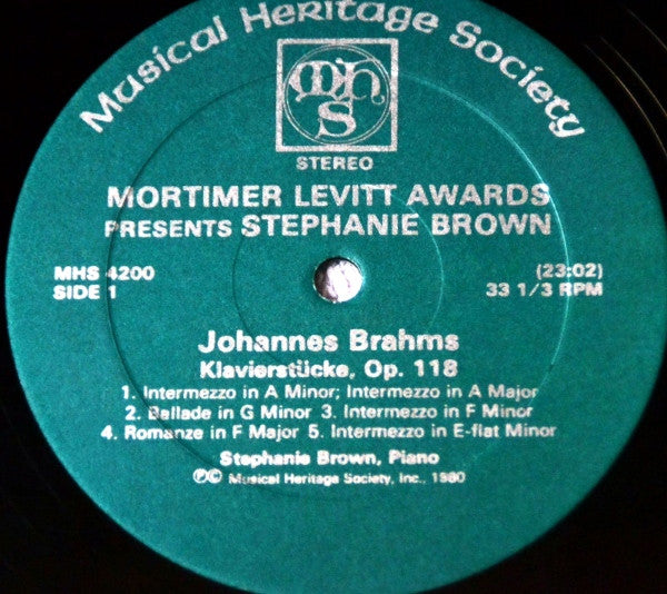 Stephanie Brown - Pianist