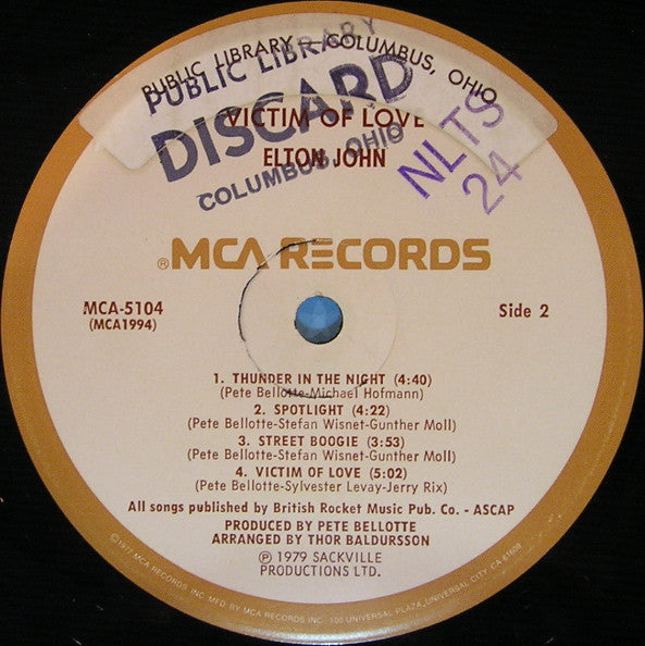 Elton John - Victim Of Love
