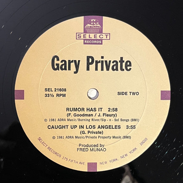 Gary Private - Private