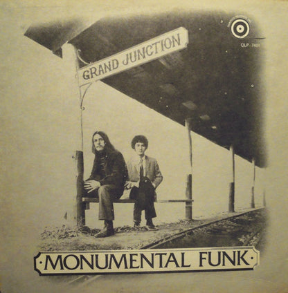 Monumental Funk - secondary
