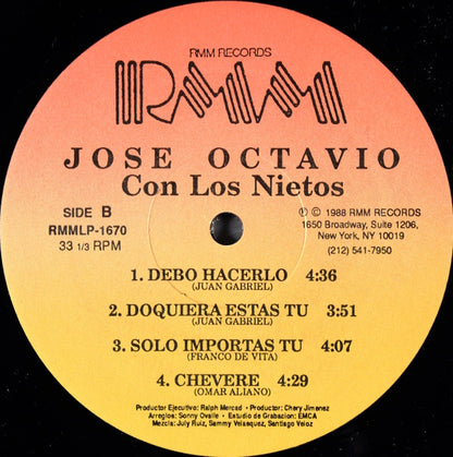 Jose Octavio, Los Nietos - Jose Octavio Con Los Nietos