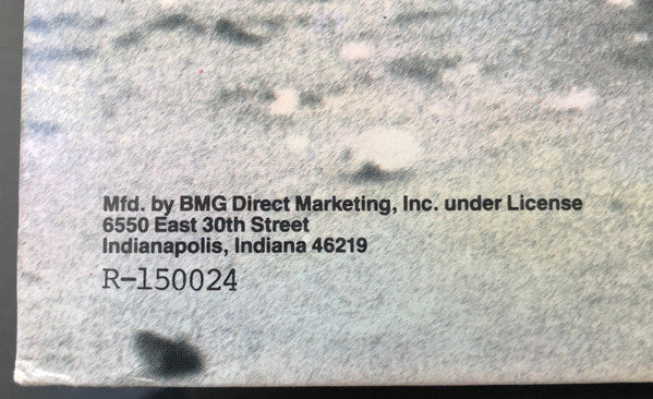 The Cure - Standing On A Beach - The Singles