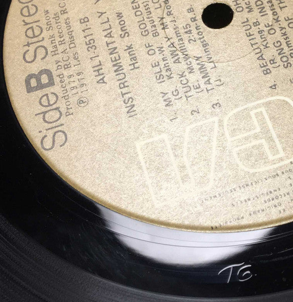 Hank Snow - Instrumentally Yours, Hank Snow