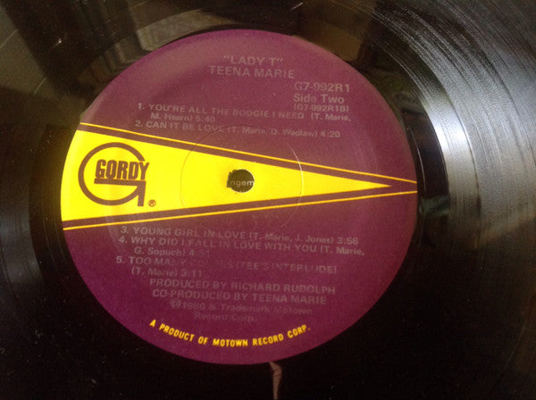 Lady T - secondary