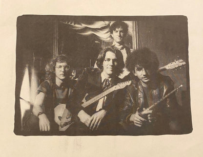 The Satellites Four - Earthless