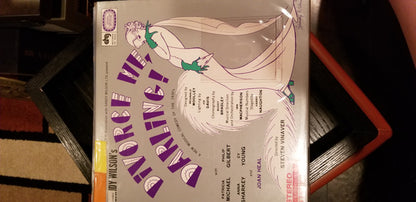 Sandy Wilson, Patricia Michael, Philip Gilbert, Anna Sharkey, Cy Young, Joan Heal, Jenny Wren - Divorce Me, Darling!