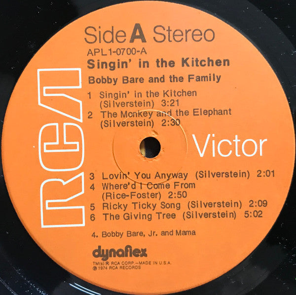 Bobby Bare And The Family - Singin' In The Kitchen